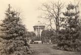 Leamington Spa.  Jephson Gardens and monument
