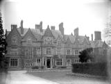 Wroxall.  Abbey, front