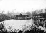 Leamington Spa.  Jephson Gardens, boathouse and lake