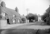 Clifton upon Dunsmore.  Thatched cottages